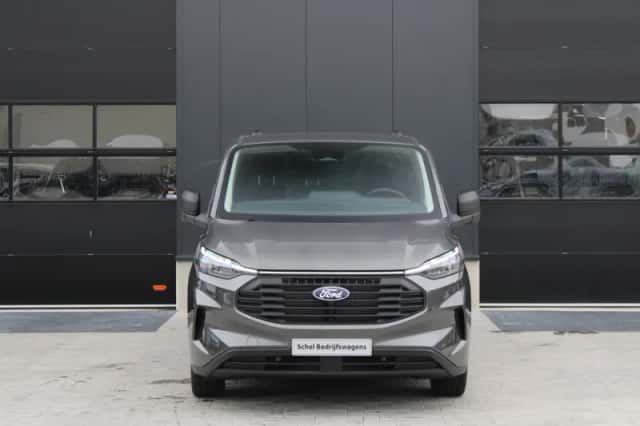 Ford Transit Custom (2023) thumbnail 3