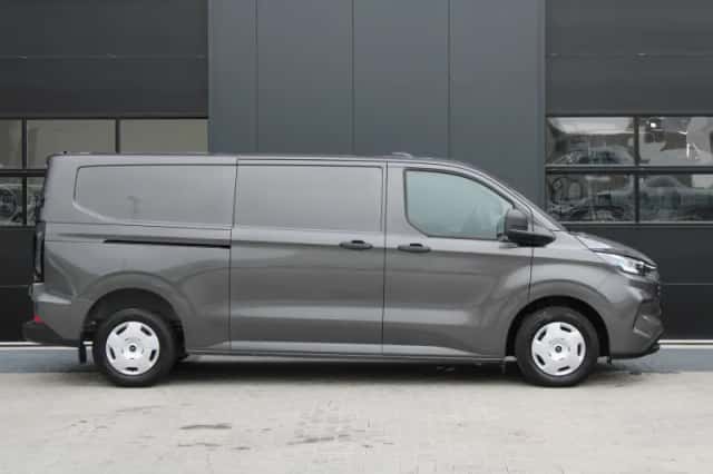 Ford Transit Custom (2023) thumbnail 5