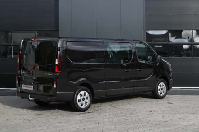 Renault Trafic (2023) thumbnail 6