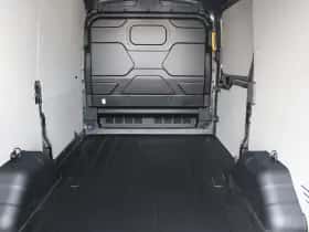Ford Transit (2024) thumbnail 5