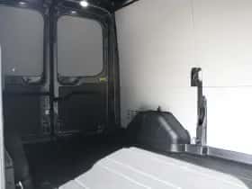 Ford Transit (2024) thumbnail 6