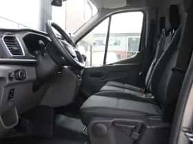 Ford Transit (2024) thumbnail 8
