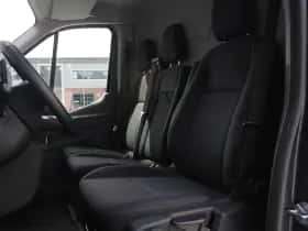 Ford Transit (2024) thumbnail 9