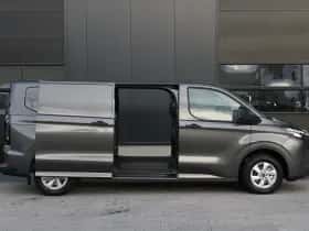 Ford Transit Custom (2023) thumbnail 5