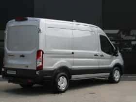 Ford Transit (2023) thumbnail 3