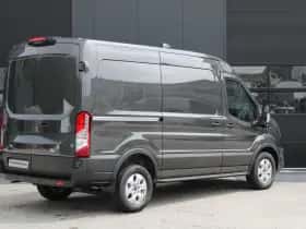 Ford Transit (2023) thumbnail 3