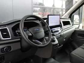 Ford Transit (2023) thumbnail 2