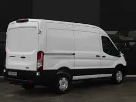 Ford Transit (2023) thumbnail 3