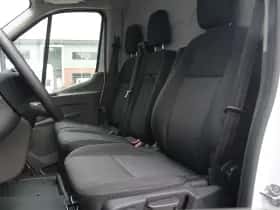 Ford Transit (2023) thumbnail 9