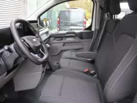 Ford Transit Custom (2023) thumbnail 13