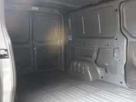 Renault Trafic (2023) thumbnail 6