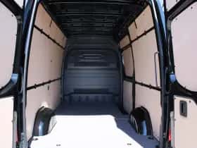 Mercedes-Benz Sprinter (2024) thumbnail 10