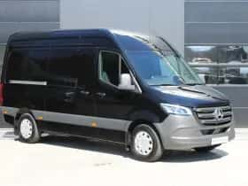 Mercedes-Benz Sprinter (2024) thumbnail 3