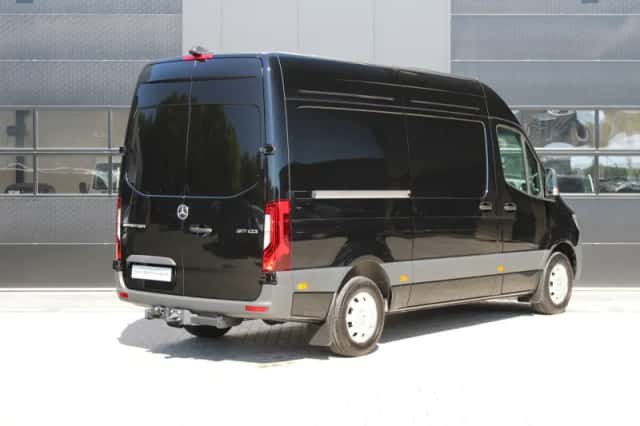 Mercedes-Benz Sprinter (2024) thumbnail 5