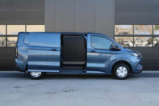 Ford Transit Custom (2023) thumbnail 6