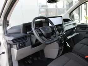 Ford Transit Custom (2023) thumbnail 2