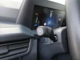 Ford Transit Custom (2023) thumbnail 20