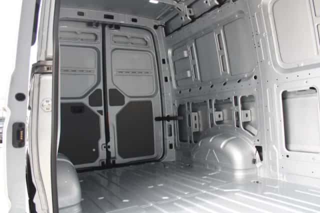 Volkswagen Crafter (2019) thumbnail 6