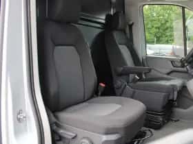 Volkswagen Crafter (2019) thumbnail 9