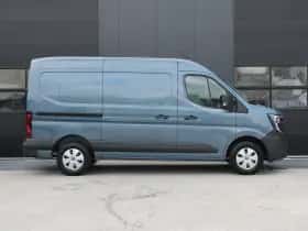 Renault Master (2024) thumbnail 11