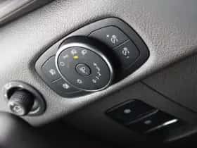 Ford Transit (2023) thumbnail 12