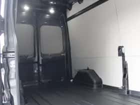 Ford Transit (2023) thumbnail 6