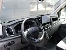 Ford Transit (2023) thumbnail 2