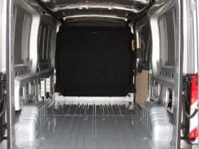 Ford Transit (2023) thumbnail 5