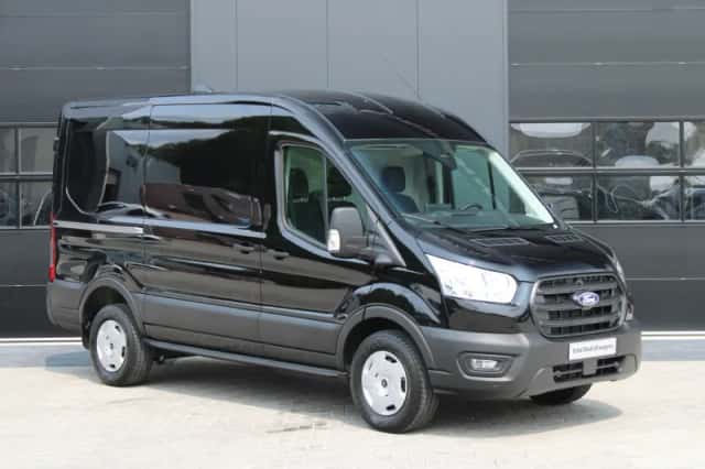 Ford Transit (2024) thumbnail 3