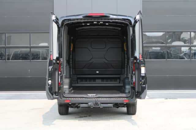 Ford Transit (2024) thumbnail 6