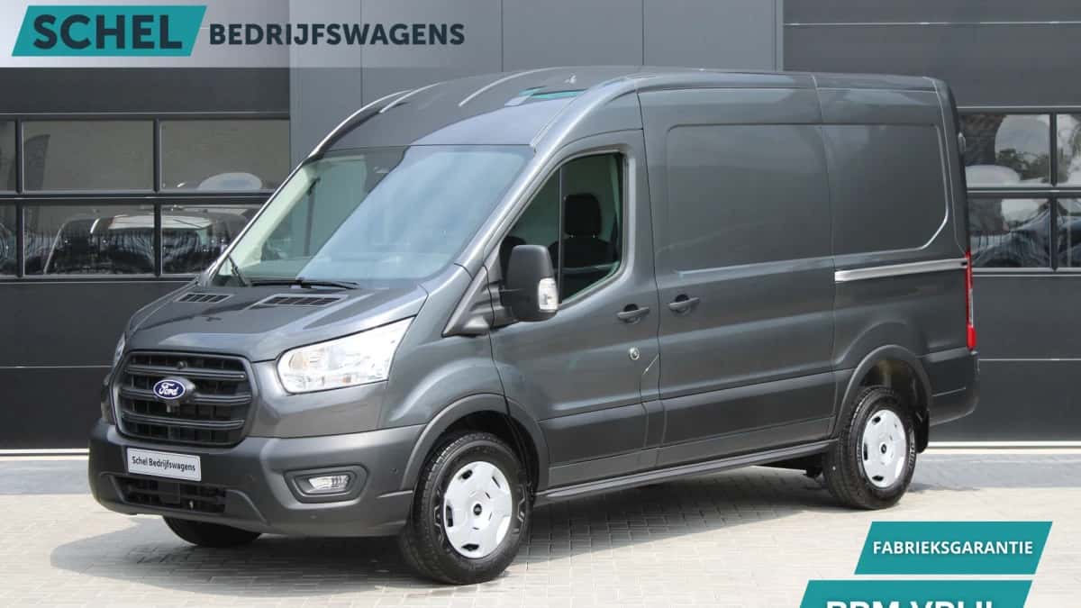 Ford Transit (2024) — foto 1