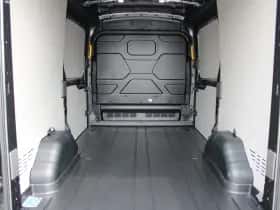 Ford Transit (2024) thumbnail 4
