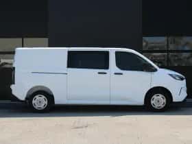 Ford Transit Custom (2023) thumbnail 4