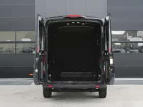 Ford Transit (2023) thumbnail 4