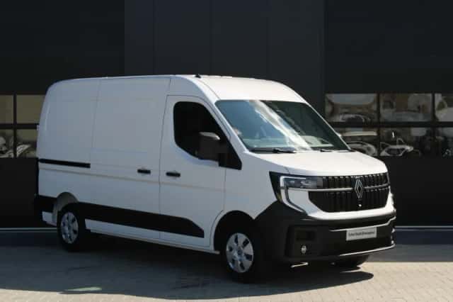 Renault Master (2024) thumbnail 3