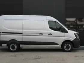 Renault Master (2024) thumbnail 4