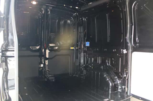 Ford Transit (2023) thumbnail 6