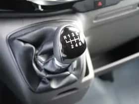 Ford Transit (2023) thumbnail 23