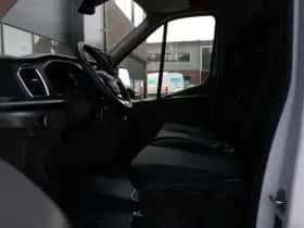 Ford Transit (2023) thumbnail 8