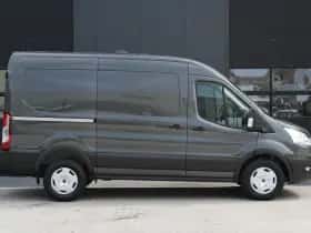 Ford Transit (2023) thumbnail 4