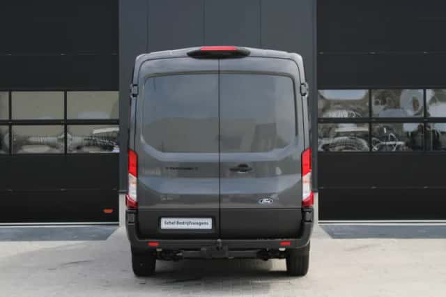 Ford Transit (2023) thumbnail 5