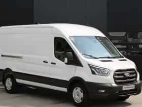 Ford Transit (2023) thumbnail 3