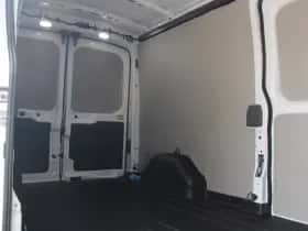 Ford Transit (2024) thumbnail 13