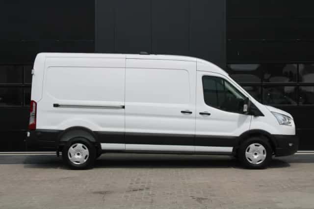 Ford Transit (2024) thumbnail 5