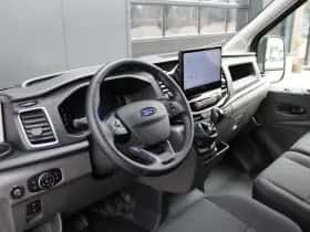Ford Transit (2024) thumbnail 2