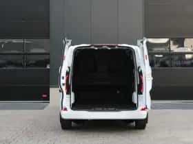 Ford E-Transit Custom (2023) thumbnail 9