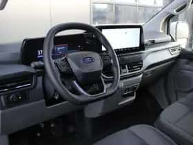 Ford E-Transit Custom (2023) thumbnail 2