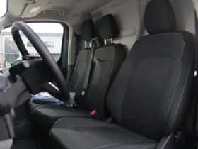 Ford E-Transit Custom (2023) thumbnail 14