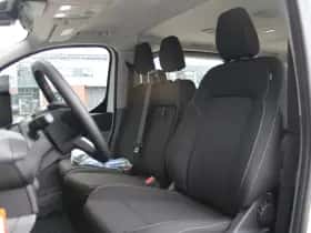 Ford Transit Custom (2023) thumbnail 13
