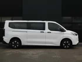 Ford Transit Custom (2023) thumbnail 4